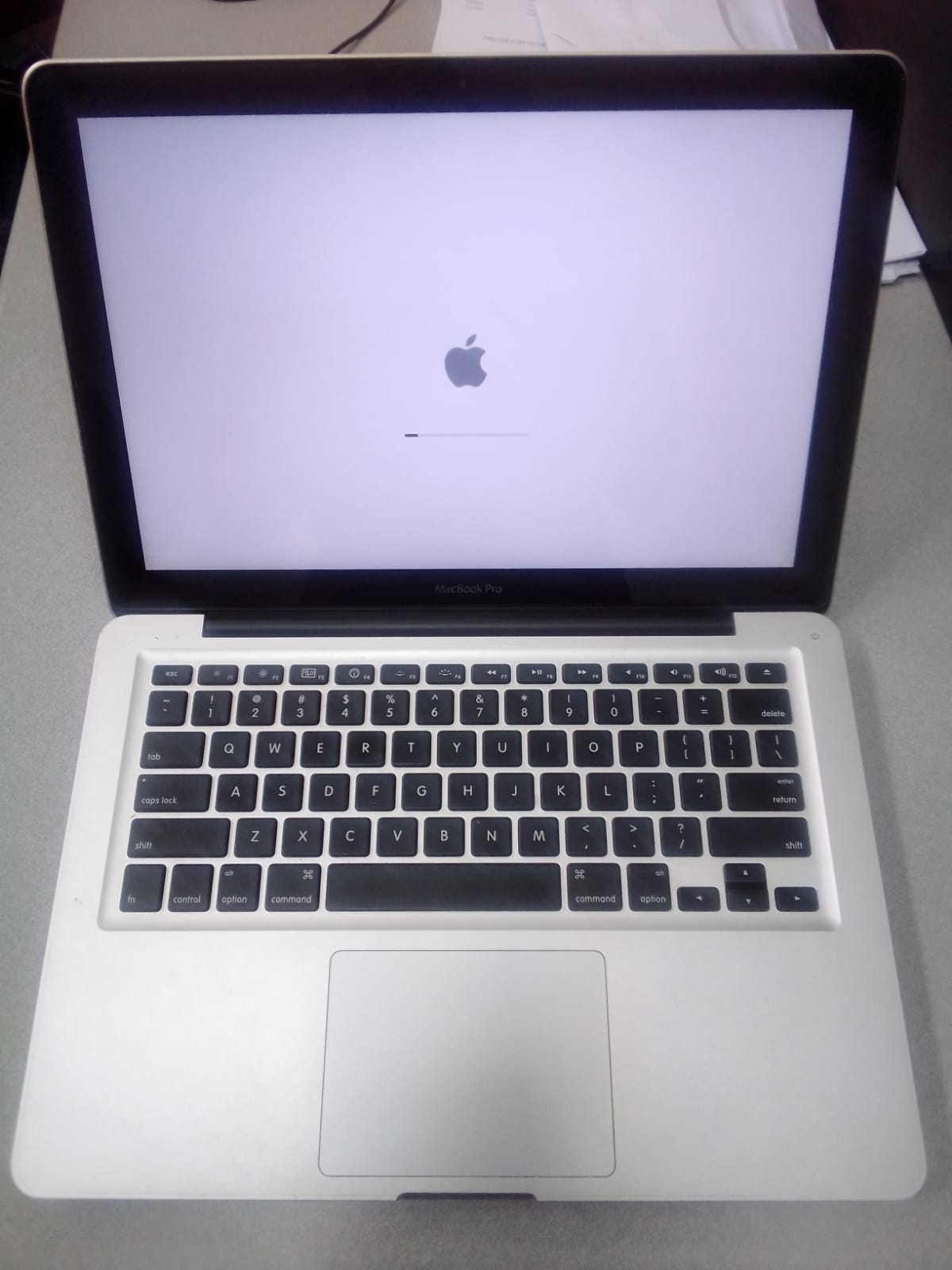 Venda de MacBook Pro 2012