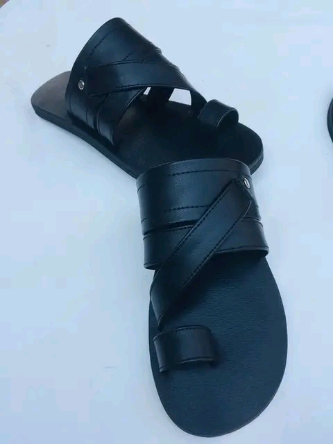 Chinelas e sandálias, masculino e feminino disponível por encomenda  - Imagem 5