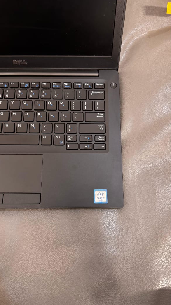 Dell Latitude 7280 13 polegadas Processador core i5 6th geração  Velocidade 2.40GHz RAM 8gb de DDR4 Rom SSD de 256GB BATERIA 6H Cameras limpas Com Carregador  Semi Novo 💰Preço 220.000,00 - Imagem 4