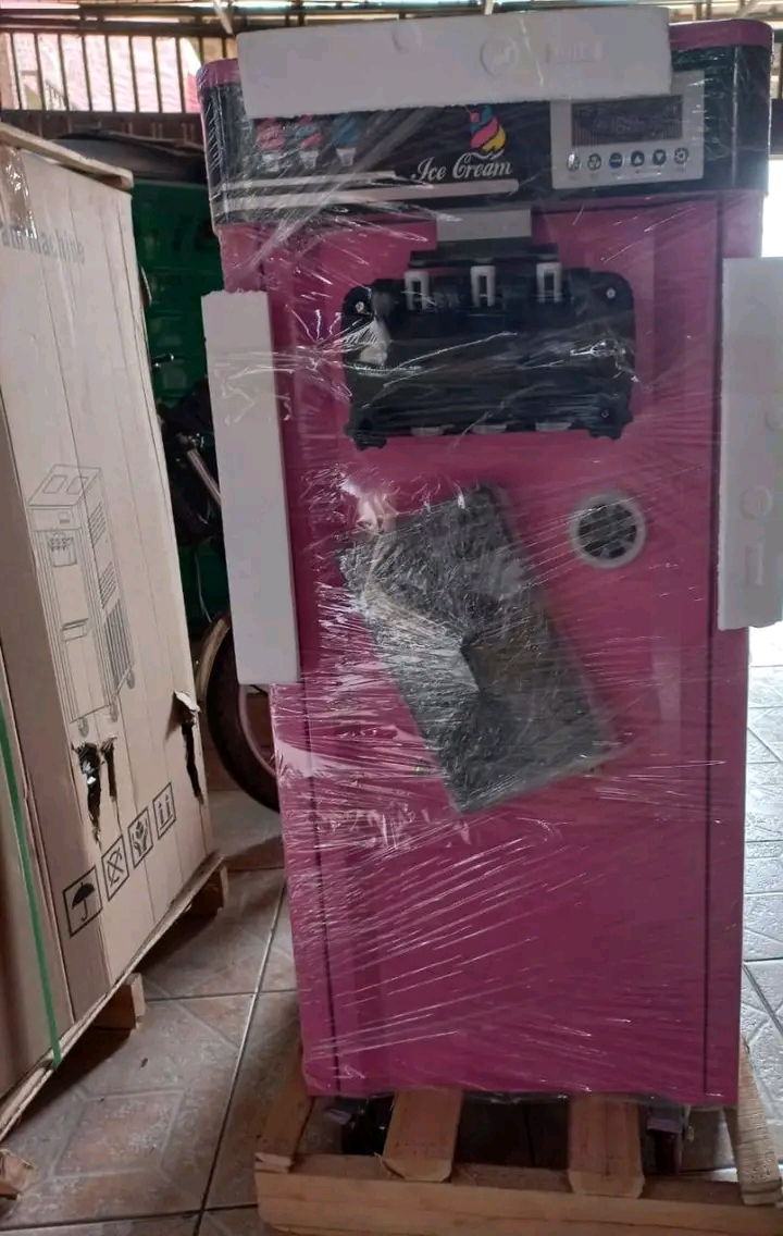 Máquina de gelado  - Imagem 3