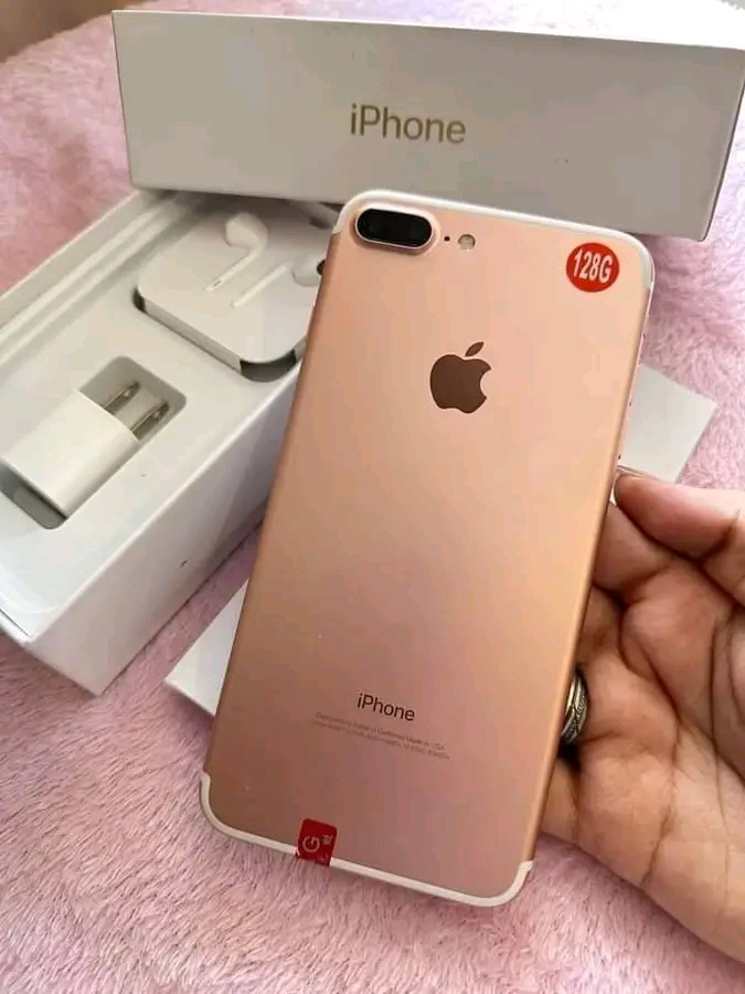 iPhone 7 plus disponível