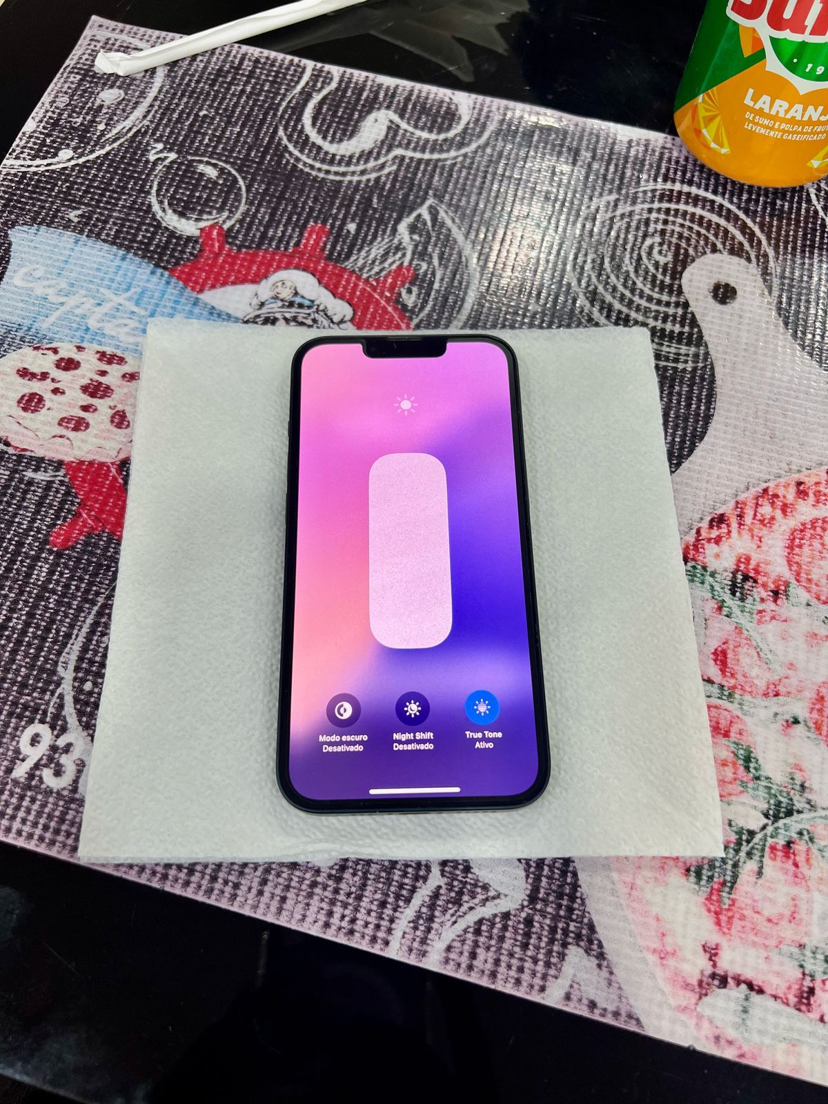iPhone 13 normal
