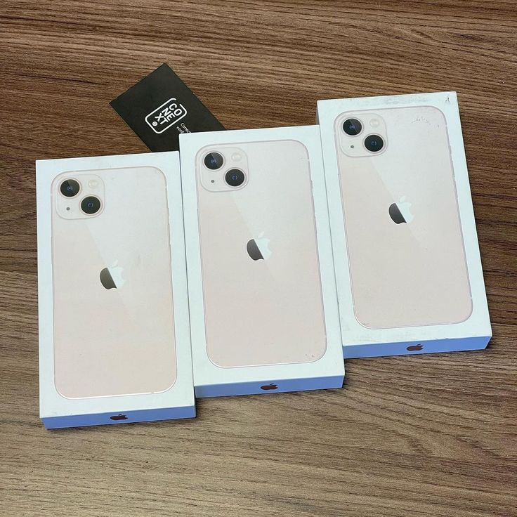 iPhone 13 normal