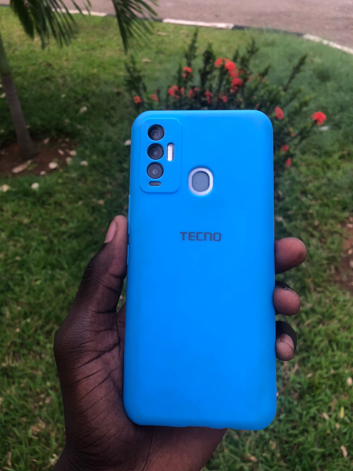 Tecno camom 18 i - Imagem 2