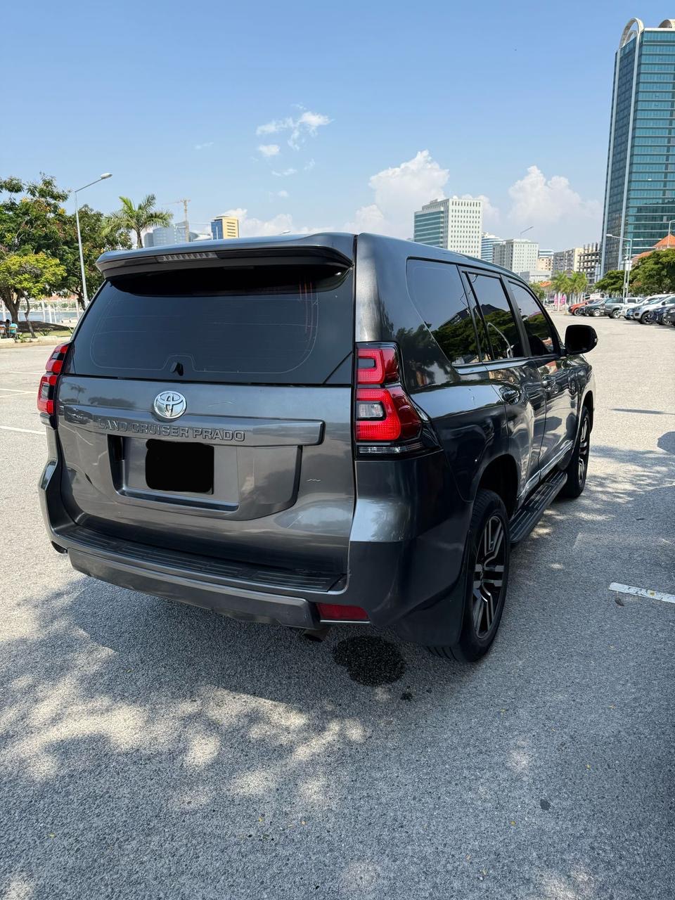 Toyota Land Cruiser Prado TXL - Imagem 5