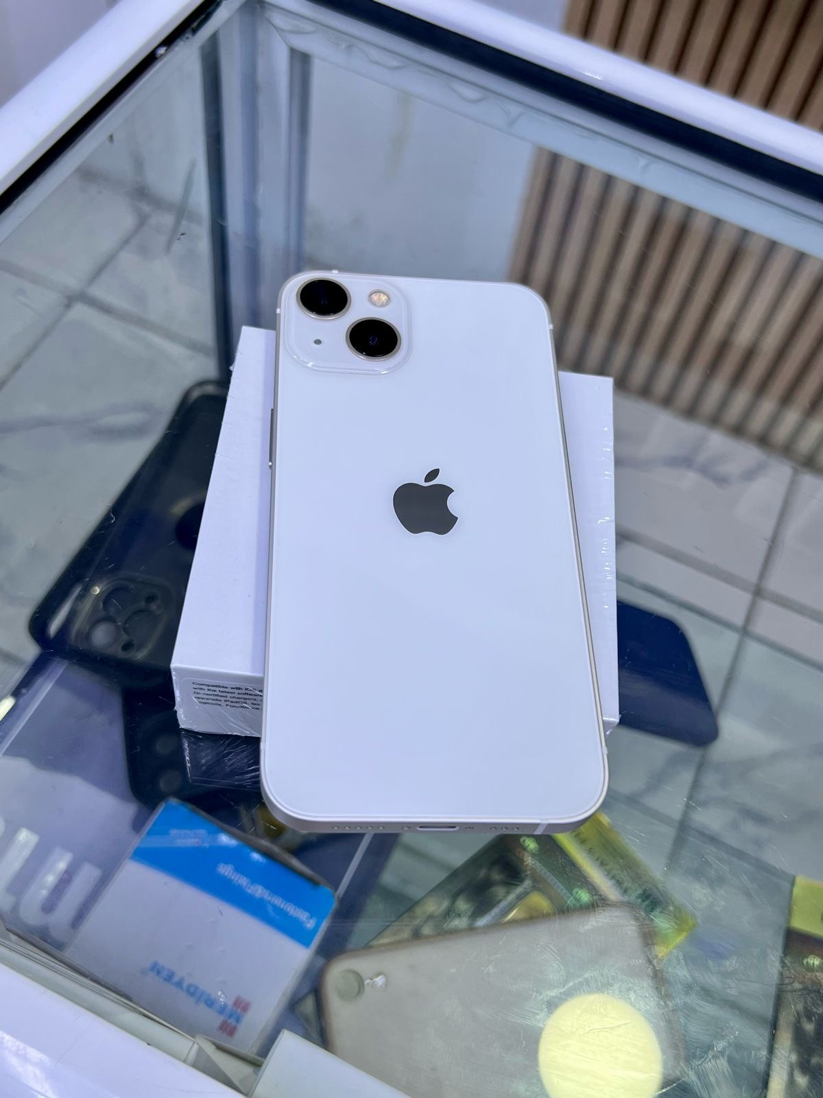 iPhone 13 normal
