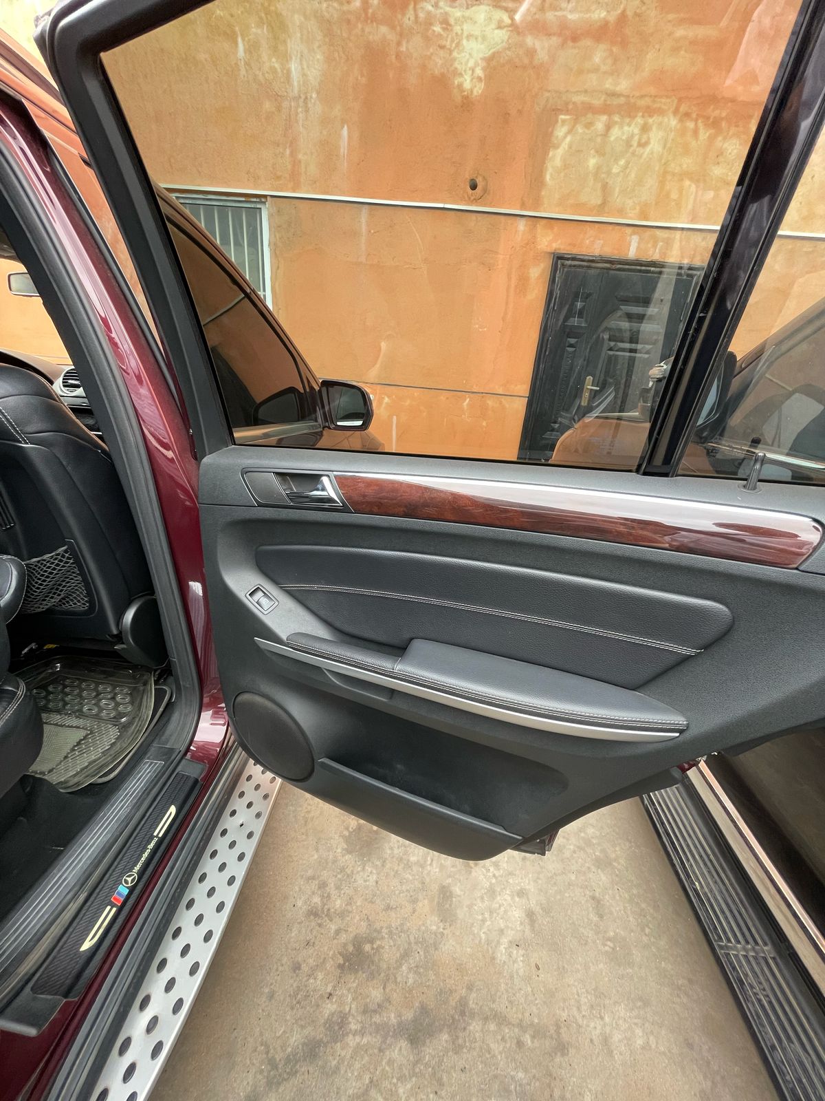 MERCEDES GL550 - Imagem 4
