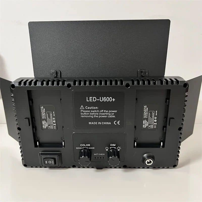 Led U600+ com bateria - Imagem 4