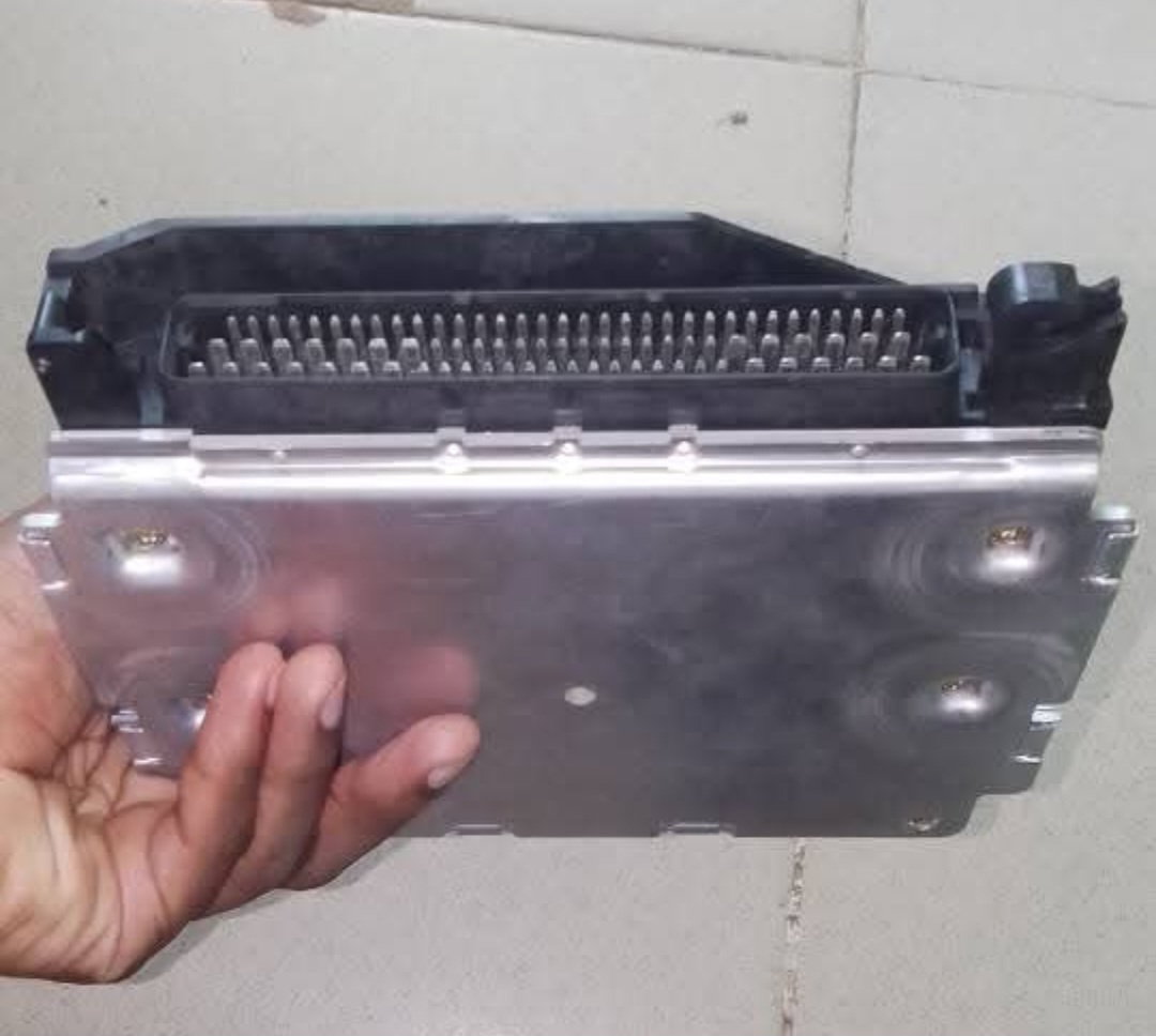 Placa de controlo Bosh BMW - Imagem 2