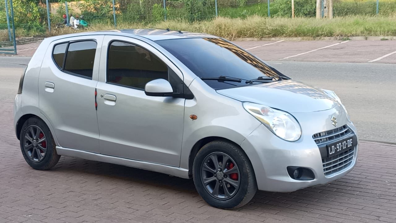 Carro super limpo e bom preço - Imagem 4