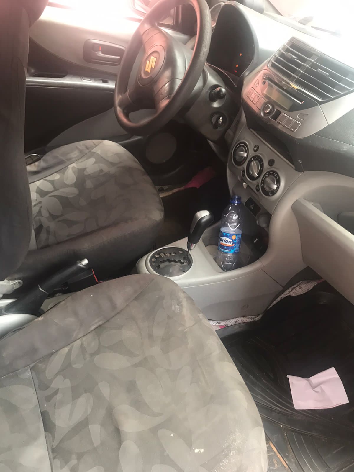 Carro super limpo e bom preço - Imagem 8