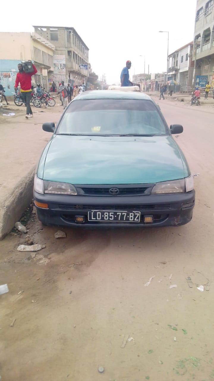 Toyota Corolla rabo de pato - Imagem 5