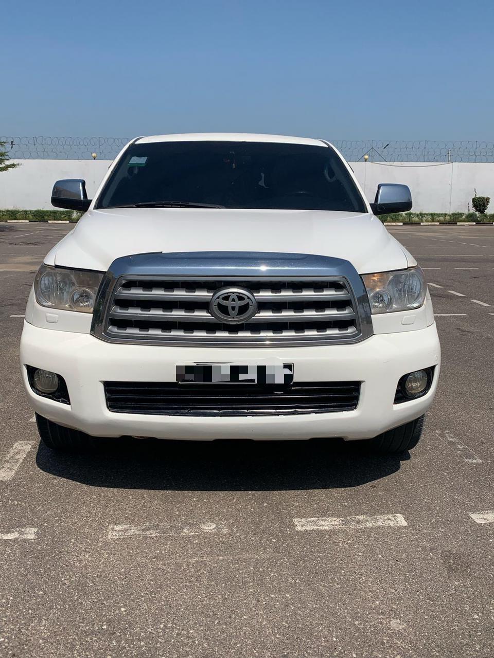 Carro super limpo e bom preço