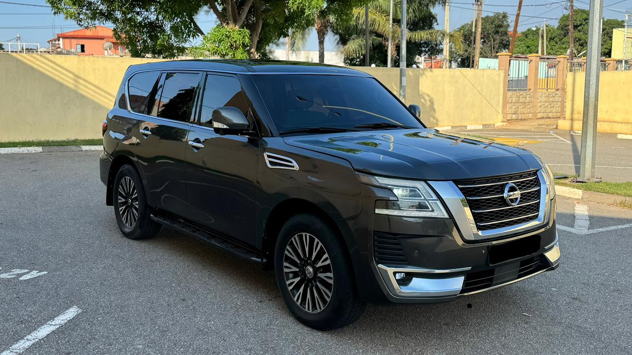 Venda de Nissan Patrol platinum