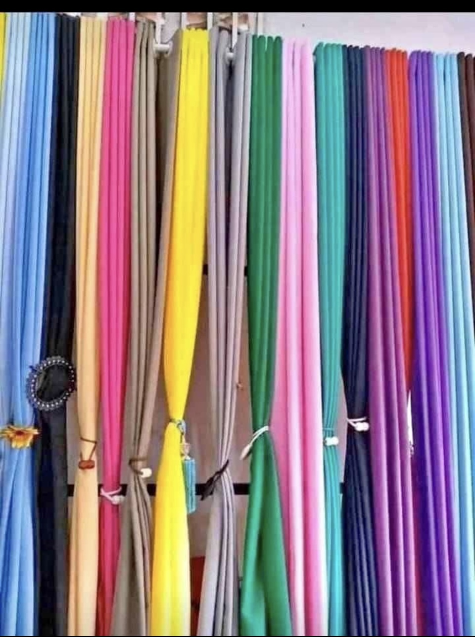 Vendo jogos de cortinas por apenas 7.500kz - Imagem 6