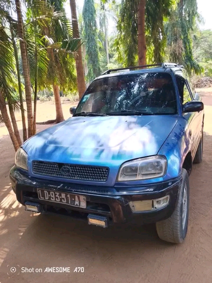 Vende-se Rav4 Desportivo 