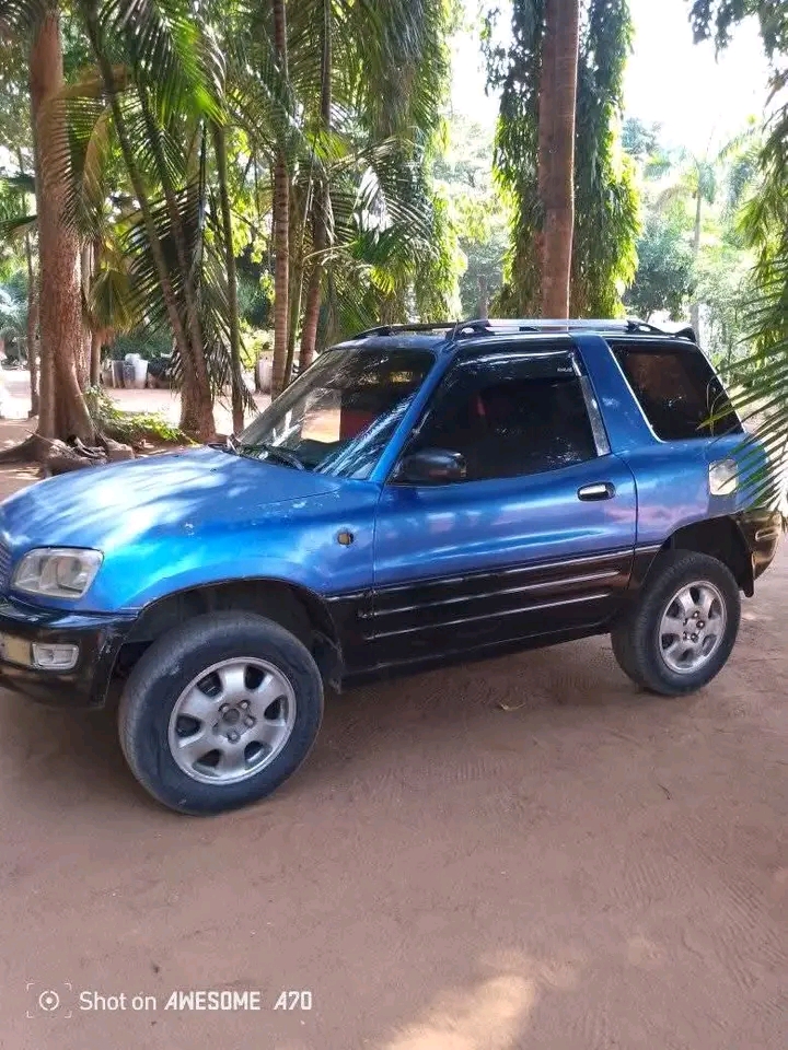 Vende-se Rav4 Desportivo  - Imagem 5