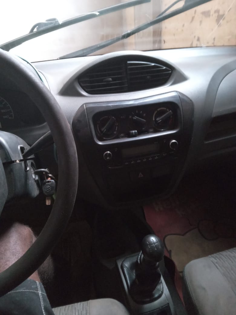 AMARRO PRA METER NO 🚕  SUZUKI ALTO   MOTOR *SECO NO RELÓGIO*  CAIXA *MANUAL*  COMBUSTIVEL GASOLINA SERIE- G DOCUMENTO EM ORDEM  LOCALIZAÇÃO CAMAMA  PREÇO - *1.550.000*   WHATSSAP- 941291763 CLIENTE MOLHA 80MILKZ   BEM NEGOCIAVEL     - Imagem 2