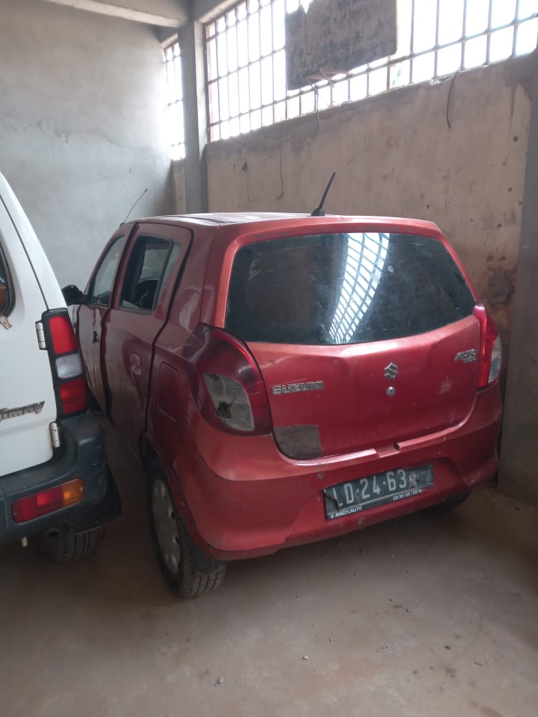 AMARRO PRA METER NO 🚕  SUZUKI ALTO   MOTOR *SECO NO RELÓGIO*  CAIXA *MANUAL*  COMBUSTIVEL GASOLINA SERIE- G DOCUMENTO EM ORDEM  LOCALIZAÇÃO CAMAMA  PREÇO - *1.550.000*   WHATSSAP- 941291763 CLIENTE MOLHA 80MILKZ   BEM NEGOCIAVEL     - Imagem 5