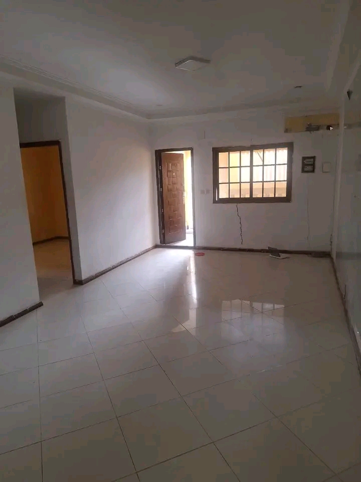 Casa para alugar num preço considerável! - Imagem 4