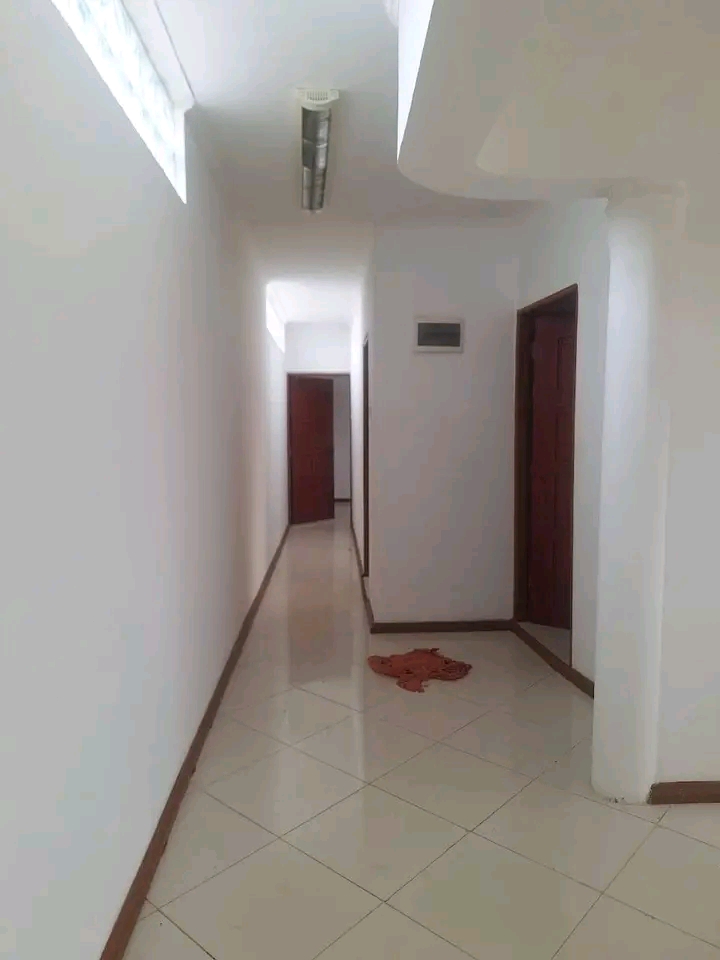 Casa para alugar num preço considerável! - Imagem 6
