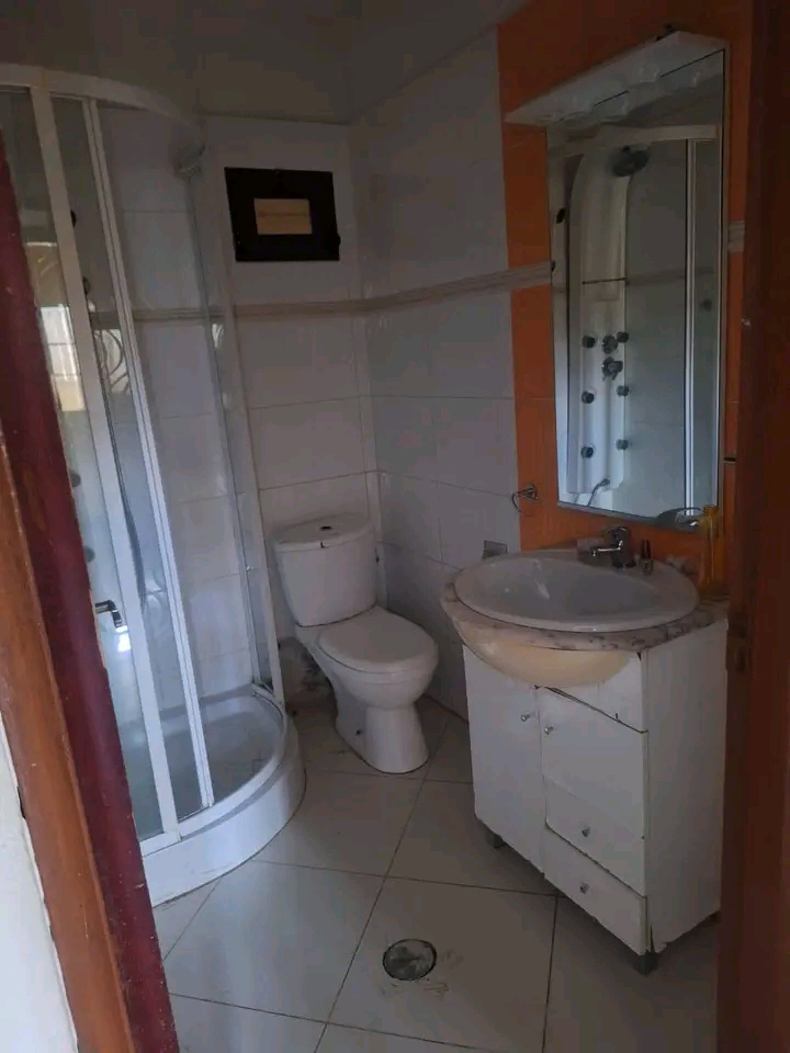 Casa para alugar num preço considerável! - Imagem 8