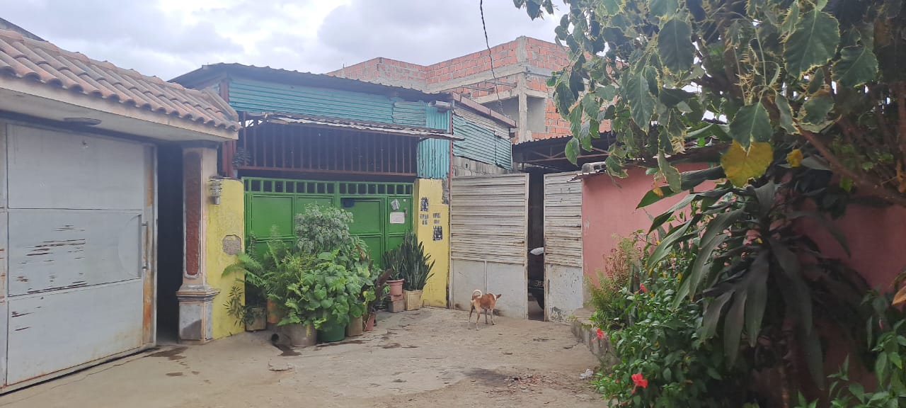 Casa a Venda Em Viana  - Imagem 3