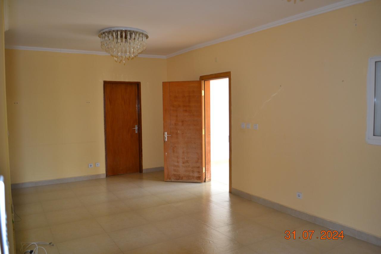 Casa disponível  - Imagem 4