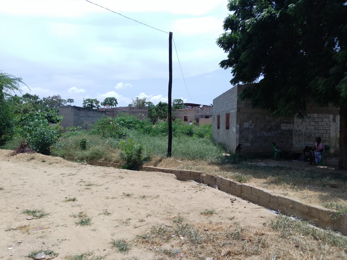 Vendo um terreno - Imagem 6