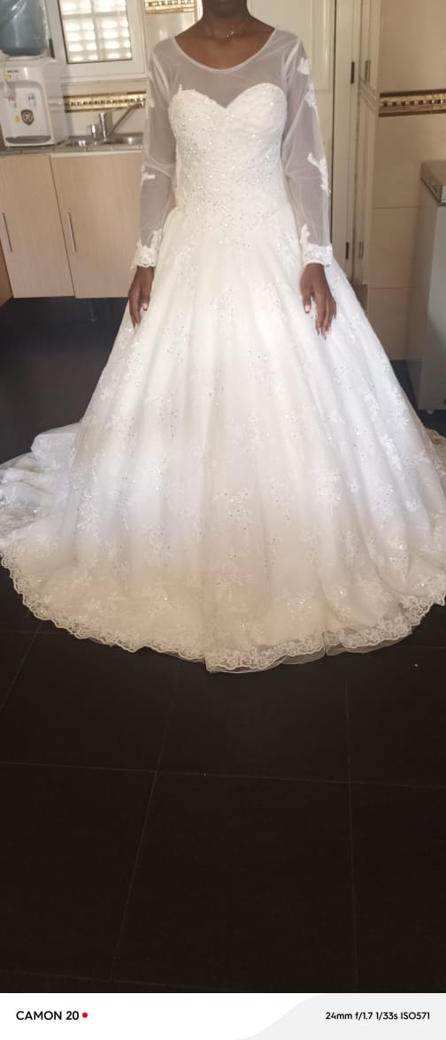 Vestido de noiva (casamento)  - Imagem 3
