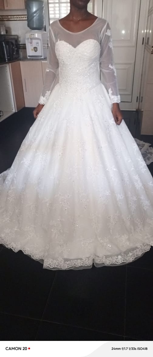 Vestido de noiva (casamento)  - Imagem 4