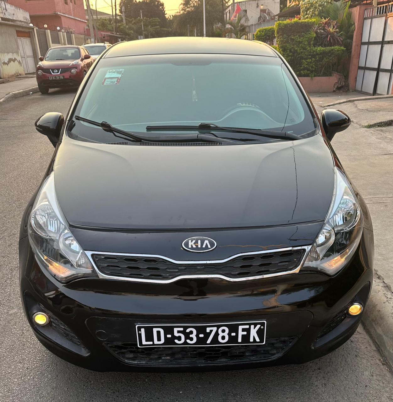 Estevão Automóveis 