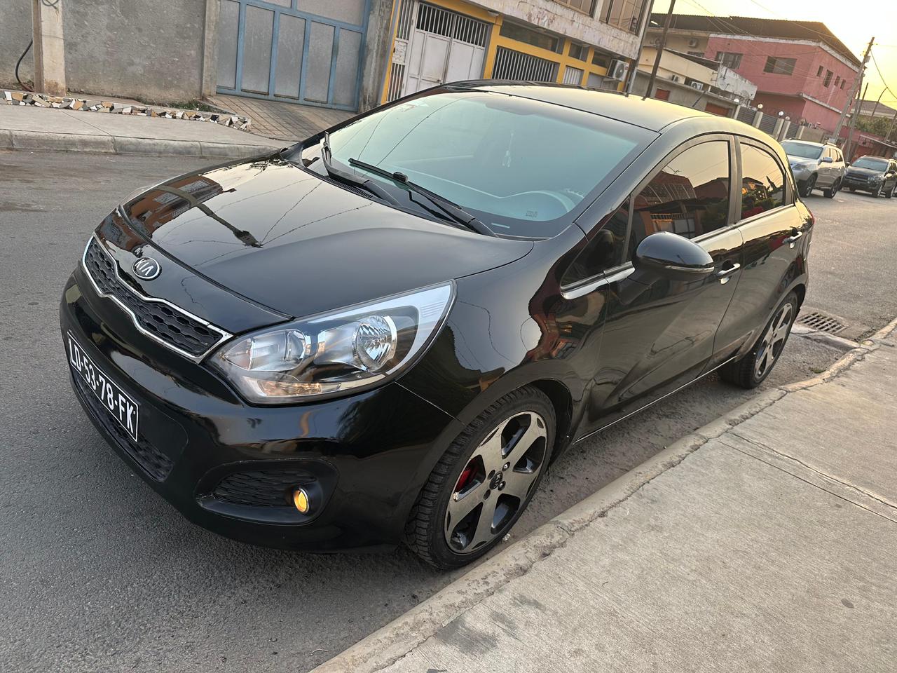 Estevão Automóveis  - Imagem 4