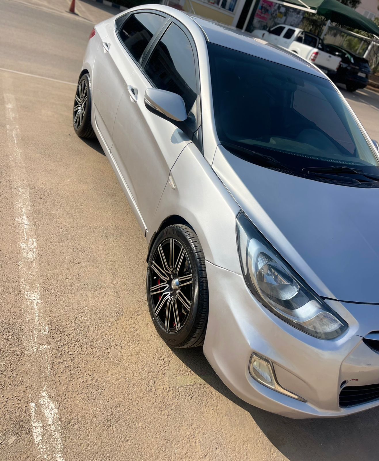Estevão Automóveis 
