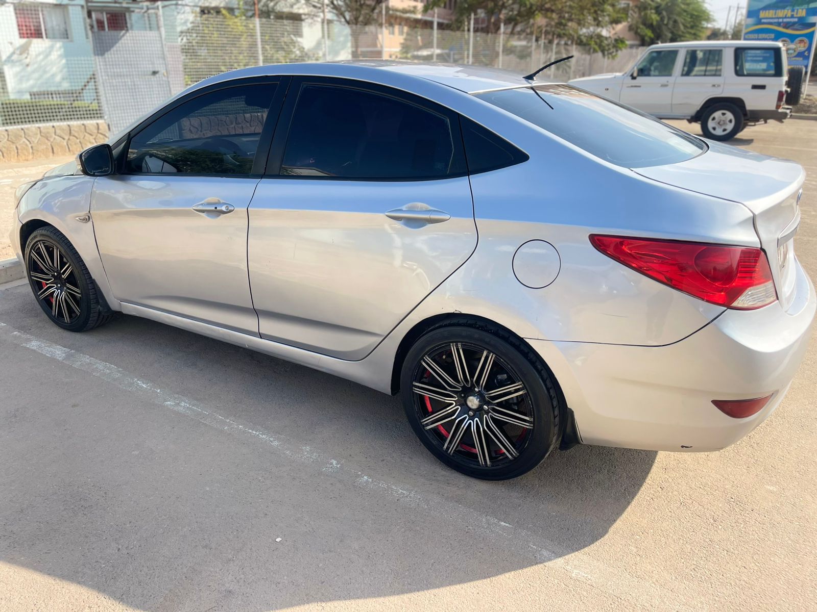 Estevão Automóveis  - Imagem 4