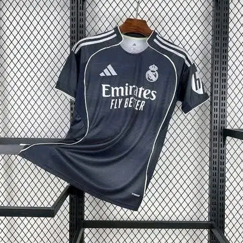 Vendo t-shirt desportiva  - Imagem 2