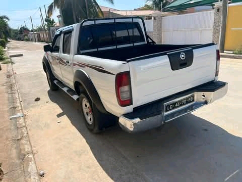 Nissan hardbody Manual  - Imagem 5
