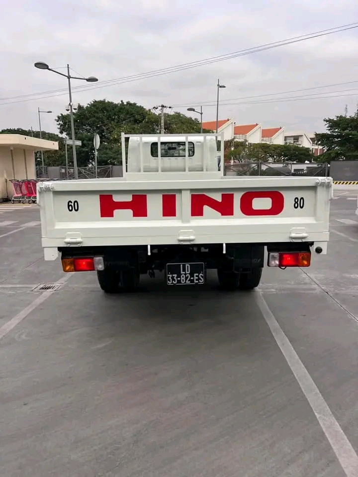 HINO CANTER 