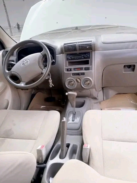 Toyota Avanza - Imagem 4