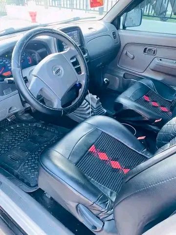 Nissan hardbody  - Imagem 4