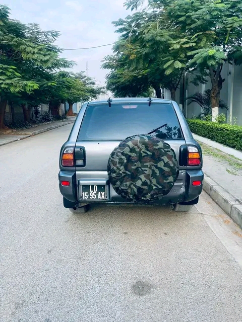 Toyota RAV4  - Imagem 2