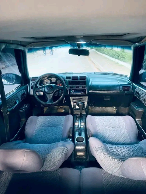 Toyota RAV4  - Imagem 6