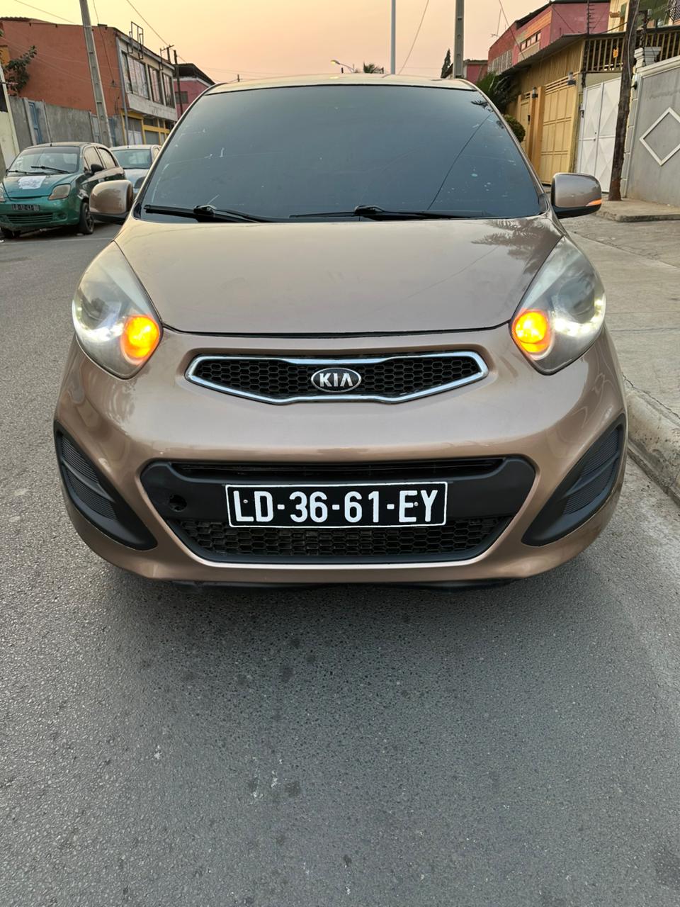 ESTEVÃO AUTOMÓVEL 